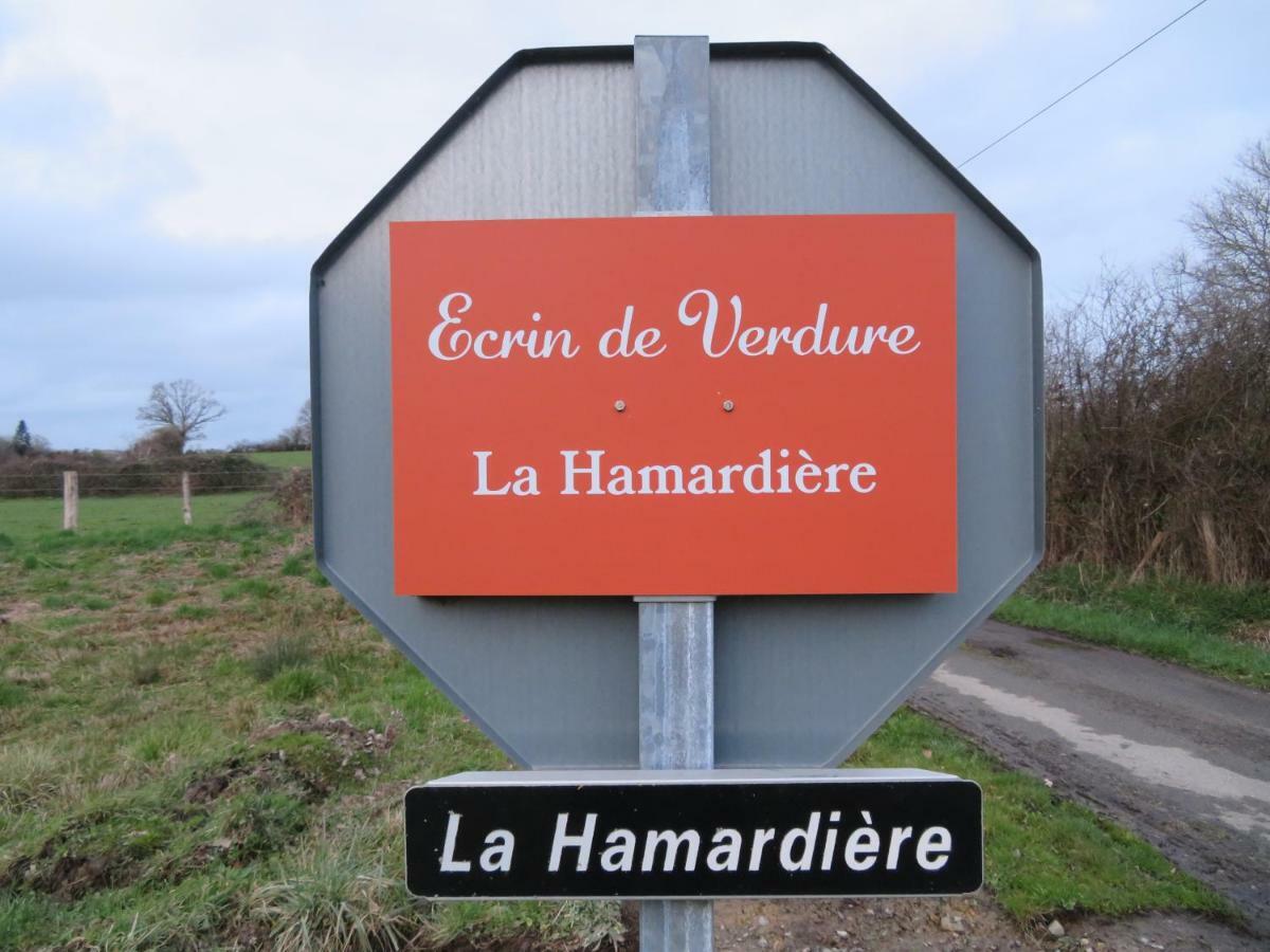 Ecrin De Verdure Sainte-Suzanne  Eksteriør bilde